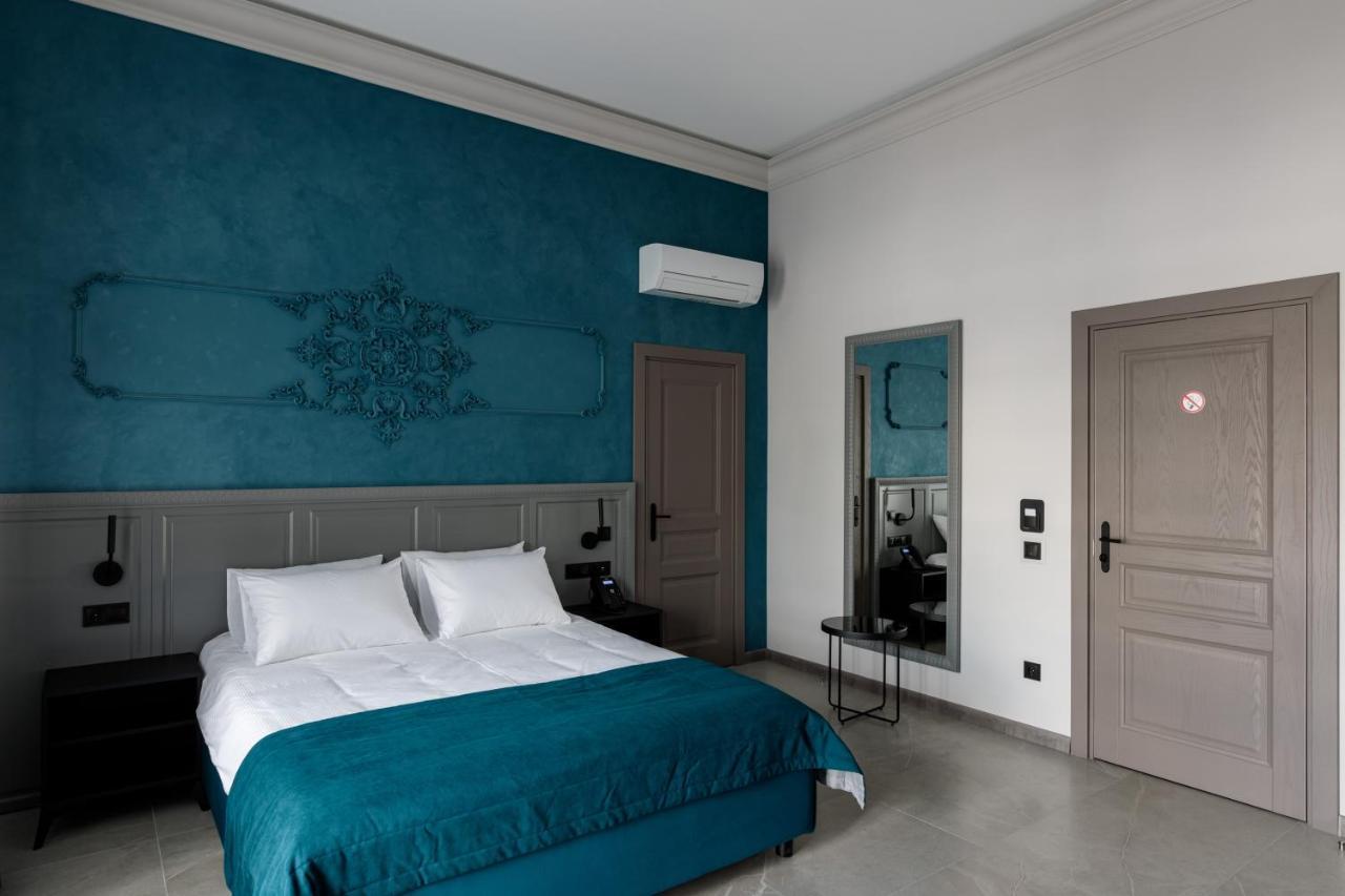 Richmond Hotel Chişinau Exteriör bild