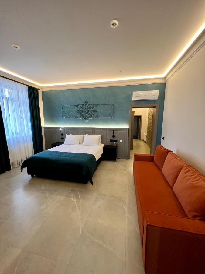 Richmond Hotel Chişinau Exteriör bild
