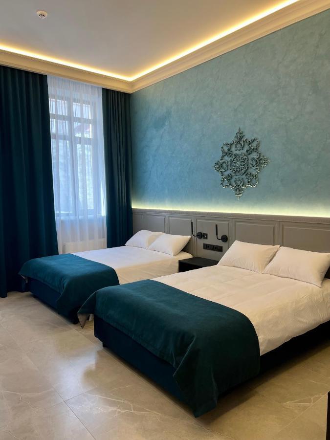 Richmond Hotel Chişinau Exteriör bild